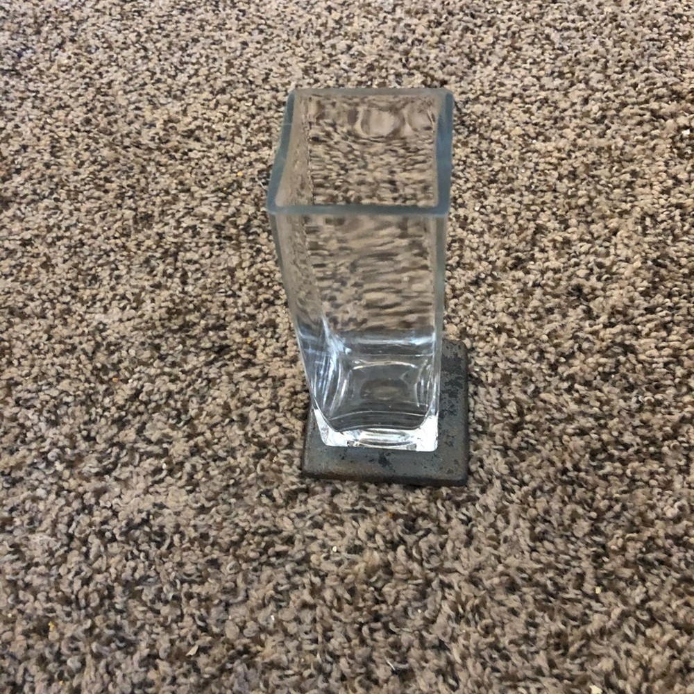 NWOT - Squared Vase - Clear-Wrought Iron Trivet